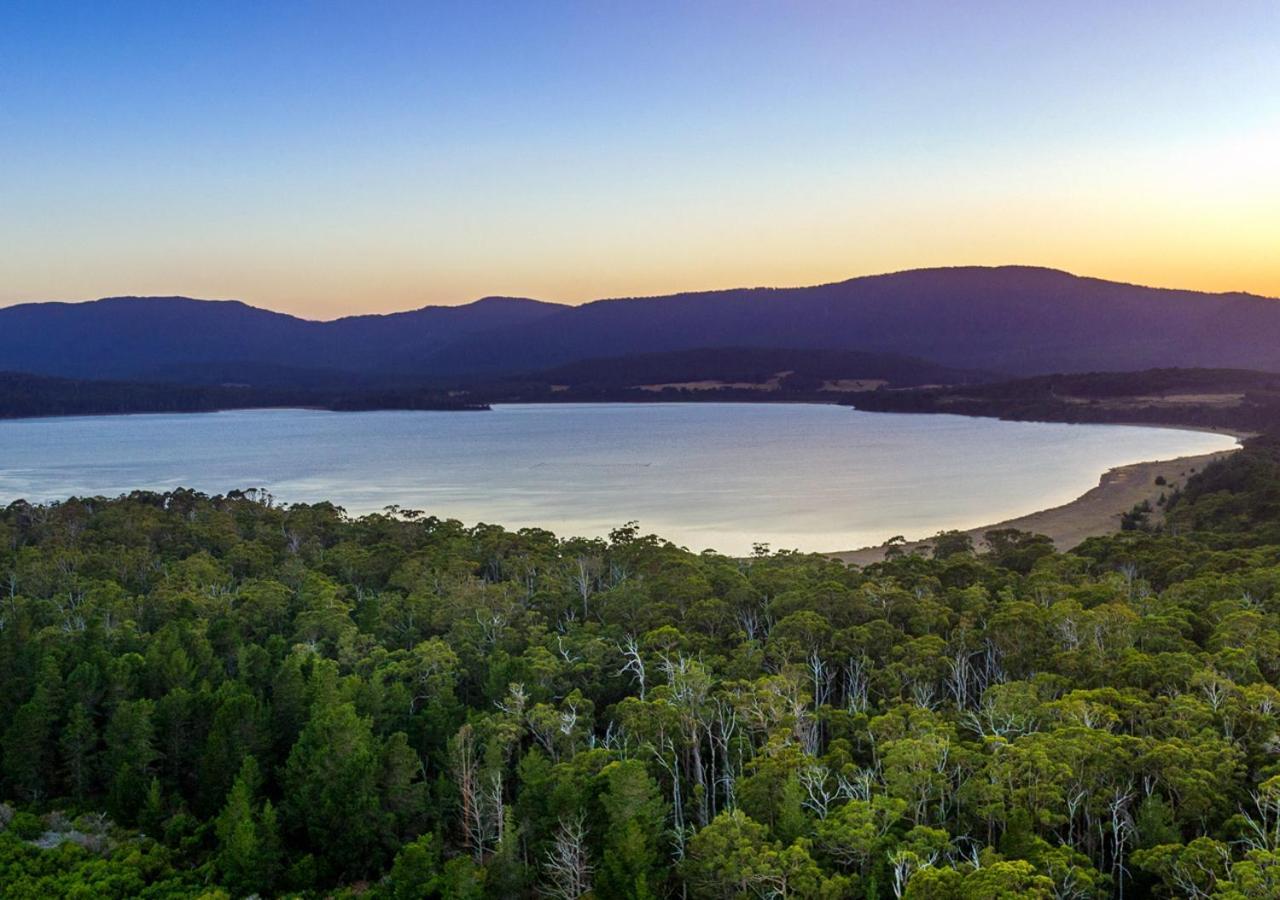 Cloudy Bay Lagoon Estate Villa South Bruny Exterior photo