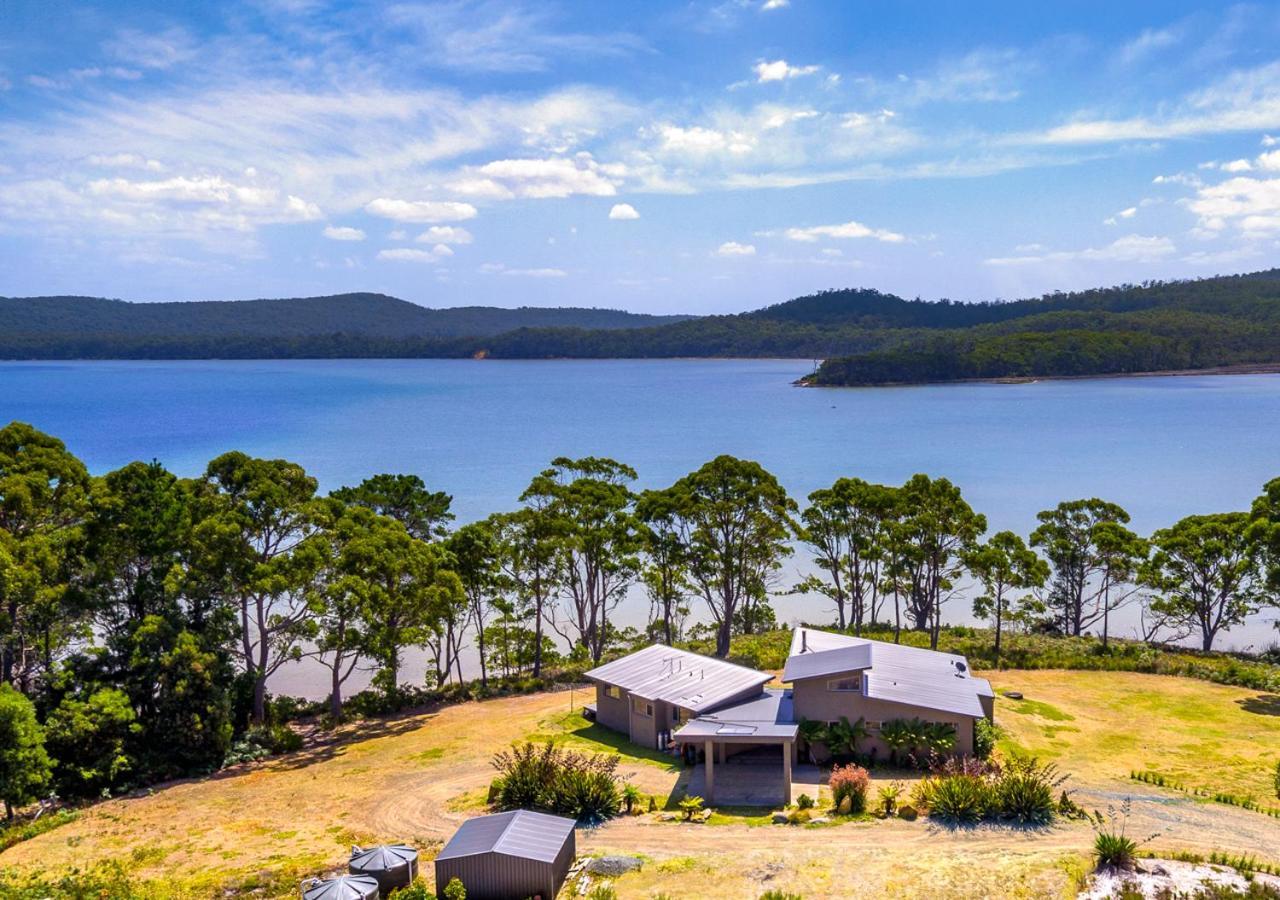 Cloudy Bay Lagoon Estate Villa South Bruny Exterior photo